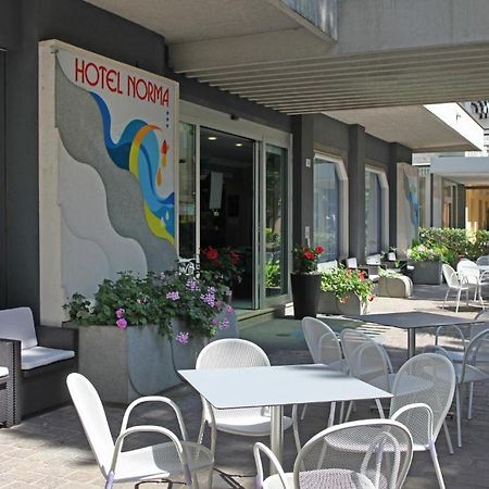Hotel Norma ミザーノ・アドリアーティコ エクステリア 写真
